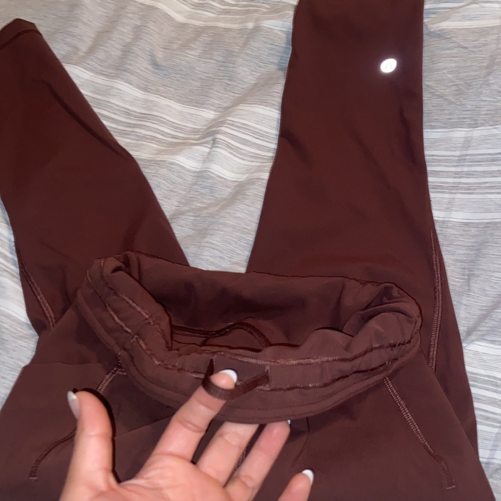 Lululemon legging. - Picture 5 of 6